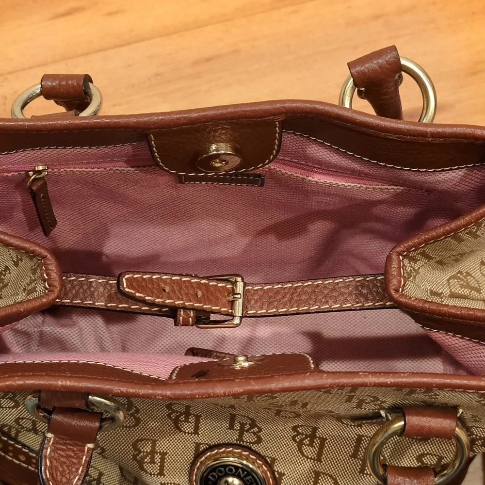 Dooney & Bourke  GUC Canvas Monogram Brown Tote Purse COA & Registration Card - Picture 8 of 15
